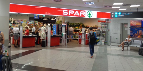 Spar-Supermarkt Flughafen